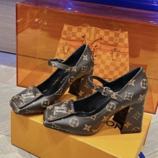 Louis Vuitton Heeled Shoes